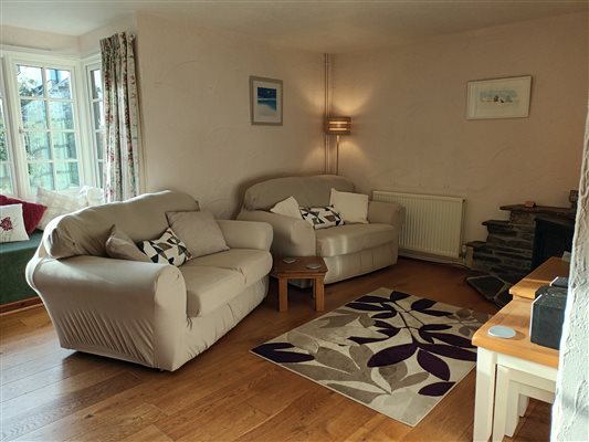 Threshing Barn living room